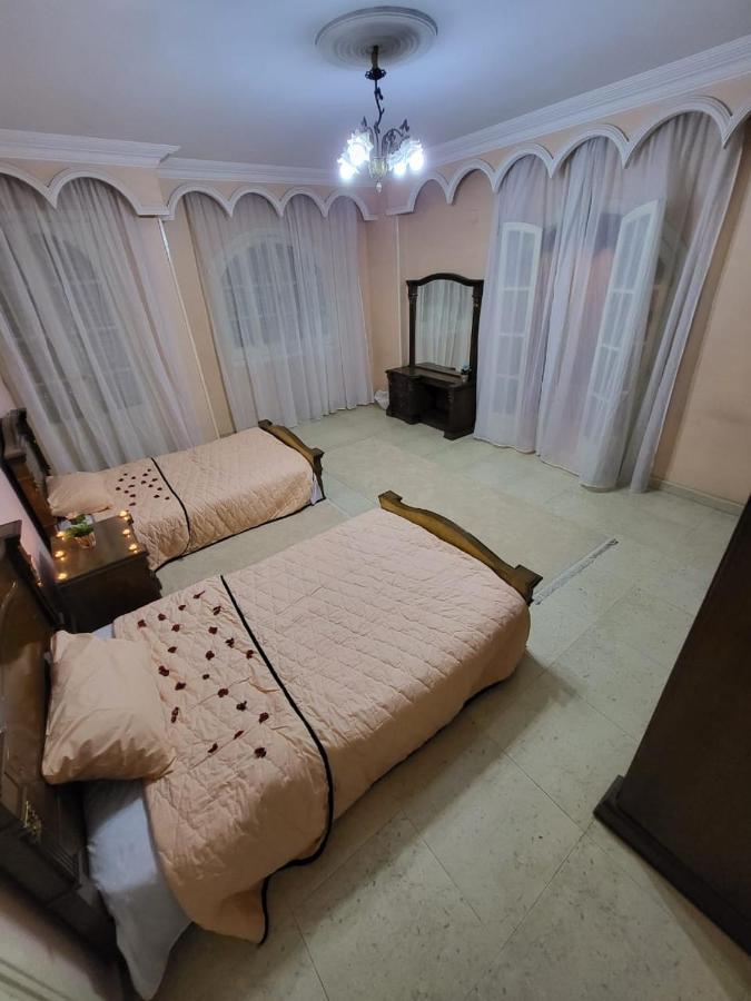 Hk Pyramids Guest House ไคโร ภายนอก รูปภาพ