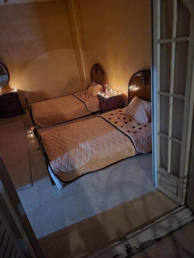 Hk Pyramids Guest House ไคโร ภายนอก รูปภาพ