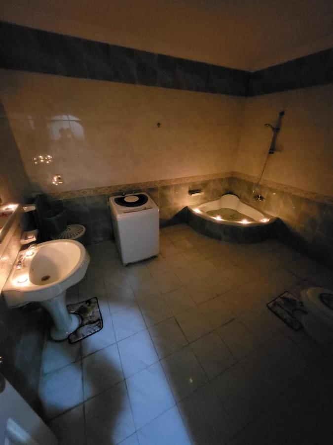 Hk Pyramids Guest House ไคโร ภายนอก รูปภาพ