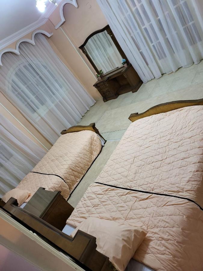 Hk Pyramids Guest House ไคโร ภายนอก รูปภาพ